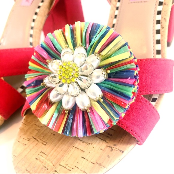 Betsey Johnson Asha Heeled Sandals Red Multi 6.5 - Picture 5 of 10